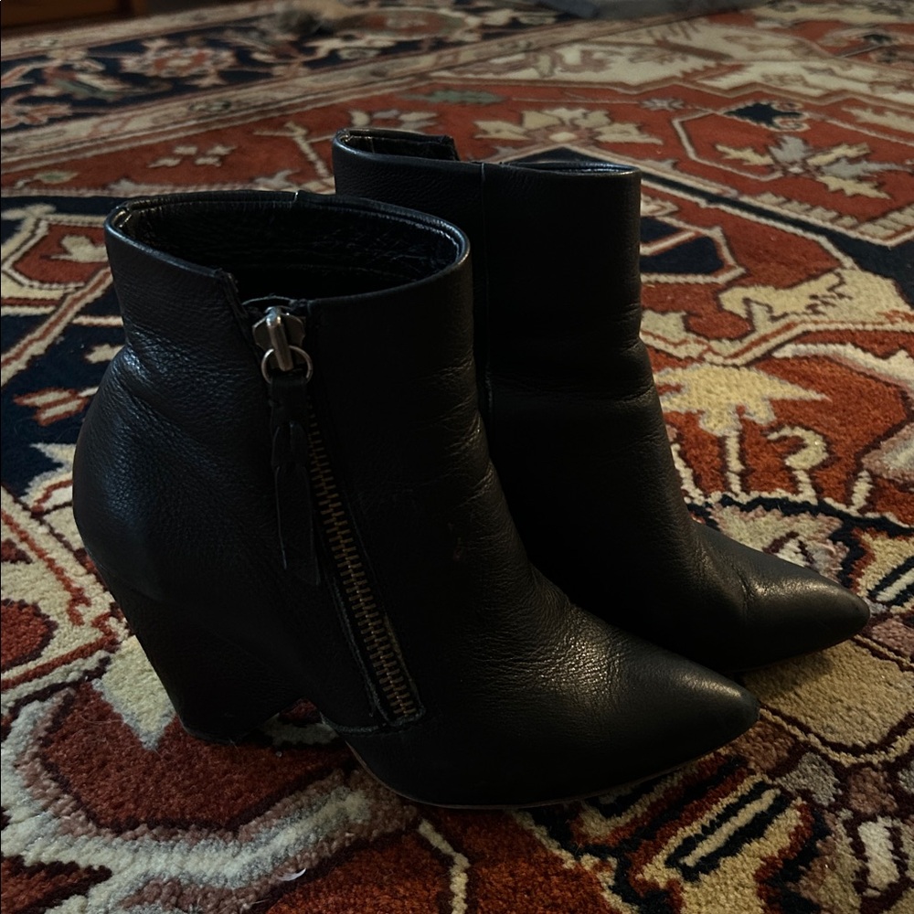 Black Splendid Boots